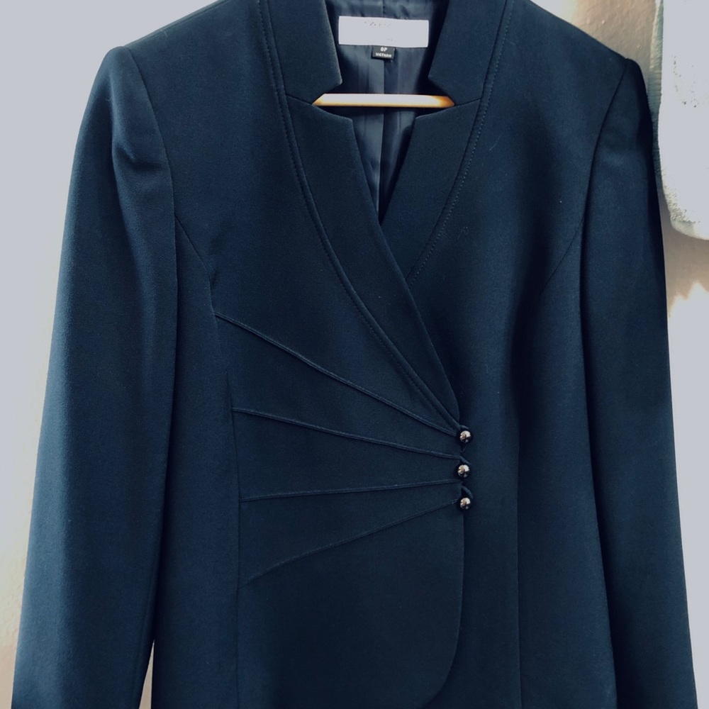 Tahari Navy Suit